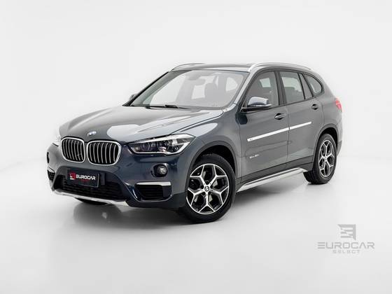 BMW X1 2.0 16V TURBO ACTIVEFLEX SDRIVE20I 4P AUTOMÁTICO BMW X1 2.0 16V TURBO ACTIVEFLEX SDRIVE20I 4P AUTOMÁTICO